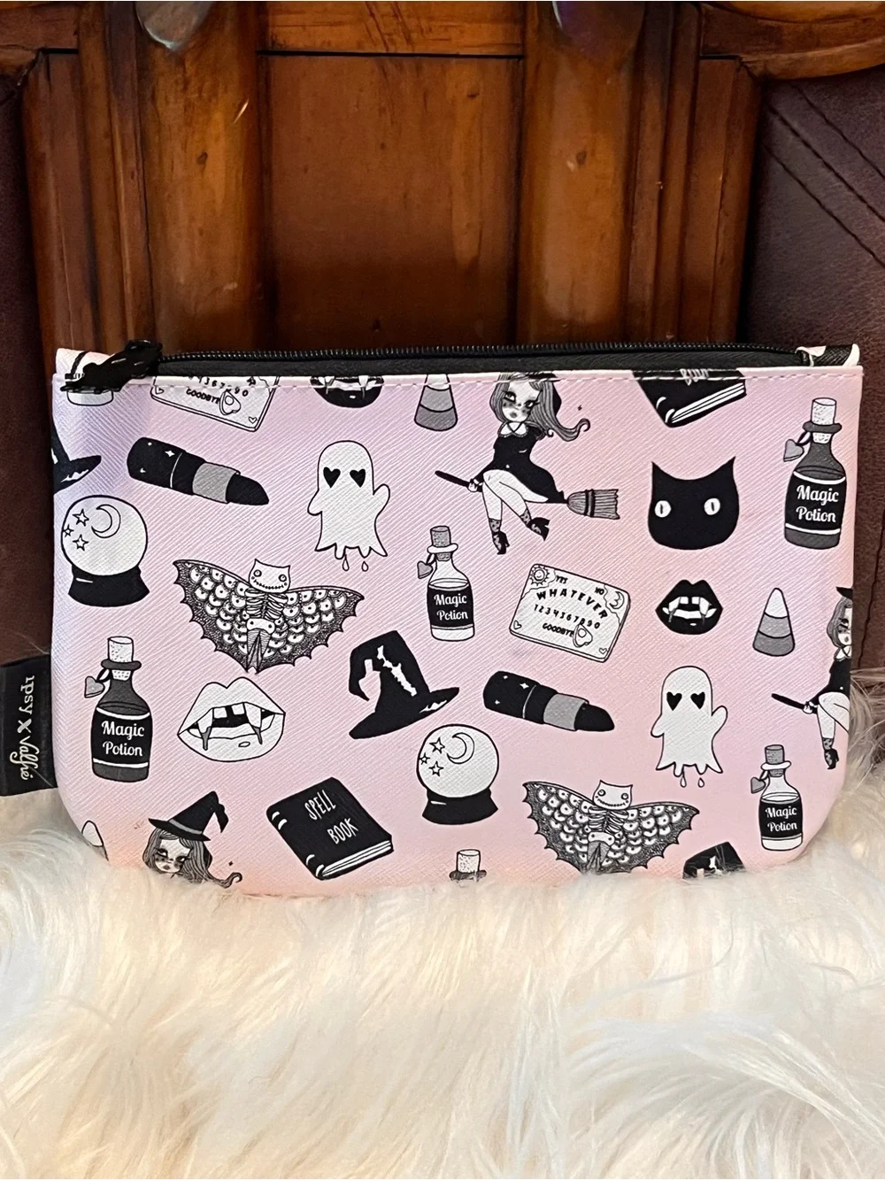 ipsy Pink Witchy Print Cosmetic Pouch